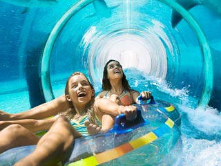 Aquaventure Beach