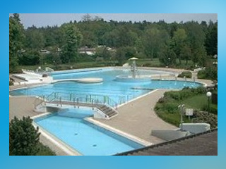 Freizeit-Wellenbad Schellbronn