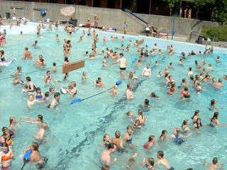 Hallen- und Wellenfreibad Haren